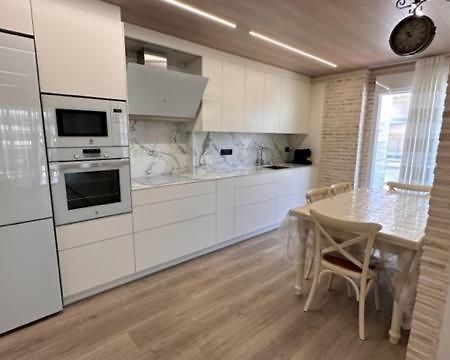 Fantastic Larimar New Apartment سالو المظهر الخارجي الصورة