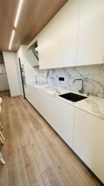 Fantastic Larimar New Apartment سالو المظهر الخارجي الصورة