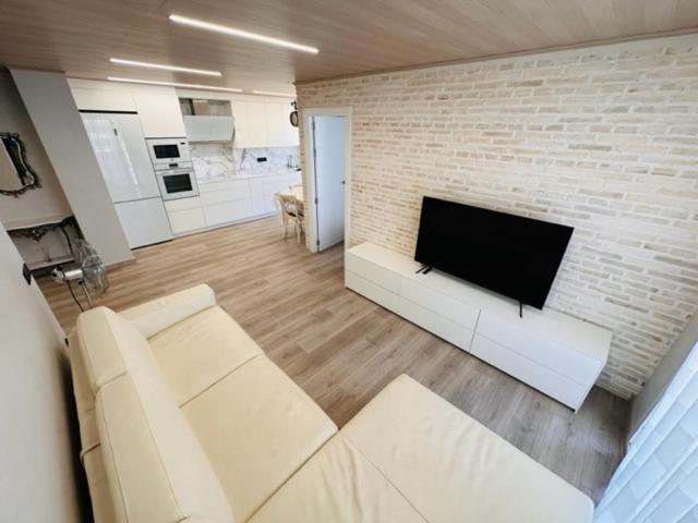 Fantastic Larimar New Apartment سالو المظهر الخارجي الصورة